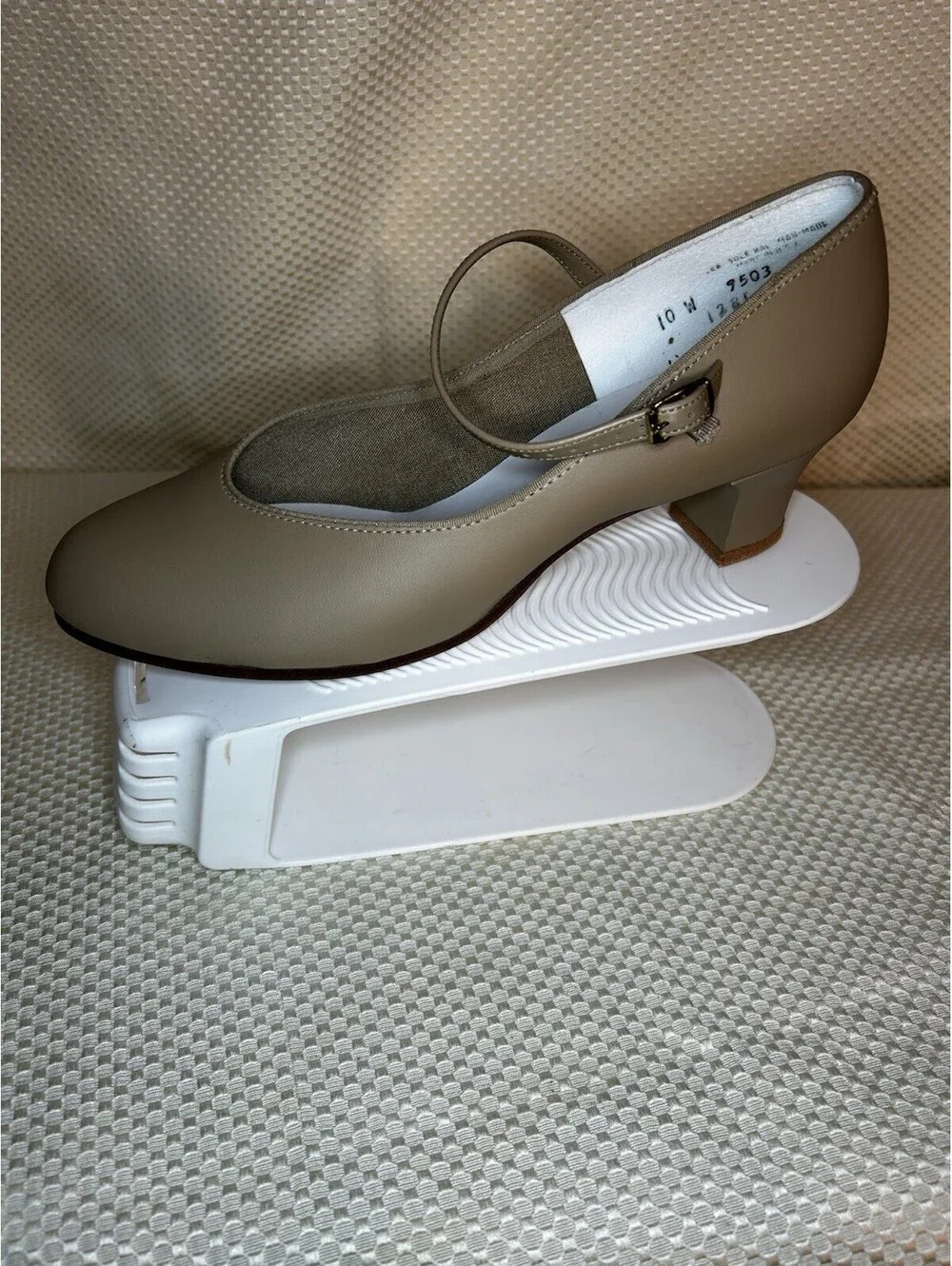 Dancing Fair Women's Leather Mary Jane Tap Shoes Size 10W Beige Heel
